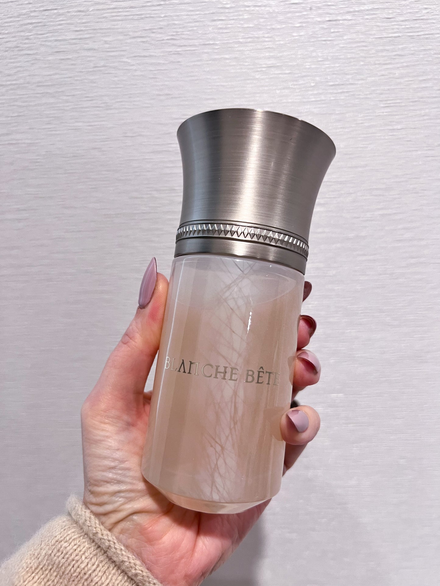 Blanche Bete by Liquides Imaginaires Travel Spray Decant